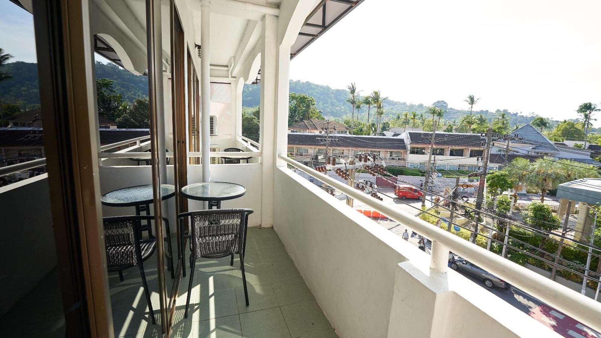 Lime Hotel Patong