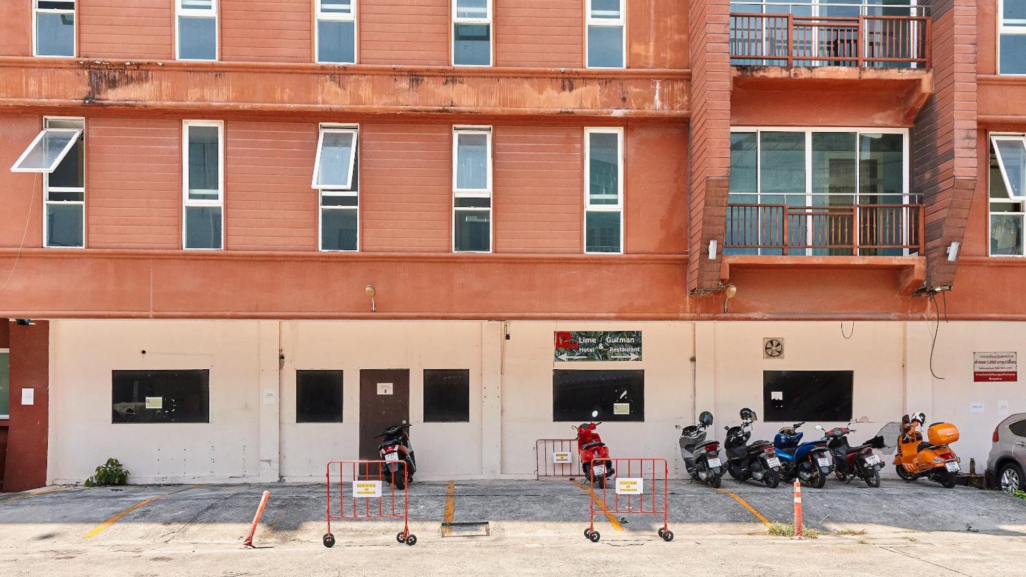 Lime Hotel 3*